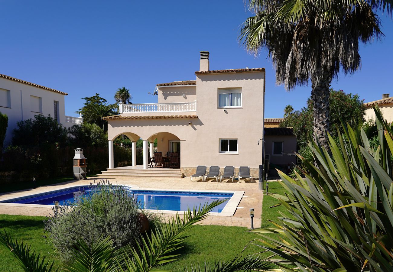 Villa in Sant Pere Pescador - Geräumige, gut gelegene Villa in Sant Pere Pescador Villa in Sant Pere Pescador - Geräumige, gut gelegene Villa in Sant Pere Pescador