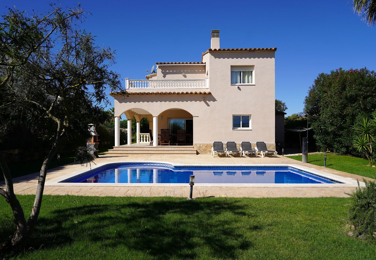 Villa in Sant Pere Pescador - Geräumige, gut gelegene Villa in Sant Pere Pescador Villa in Sant Pere Pescador - Geräumige, gut gelegene Villa in Sant Pere Pescador