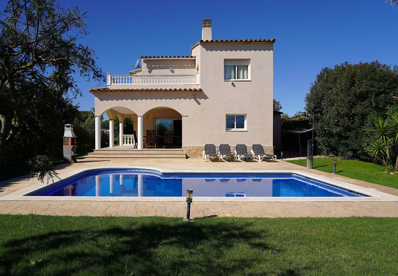 Villa in Sant Pere Pescador - Geräumige, gut gelegene Villa in Sant Pere Pescador Villa in Sant Pere Pescador - Geräumige, gut gelegene Villa in Sant Pere Pescador