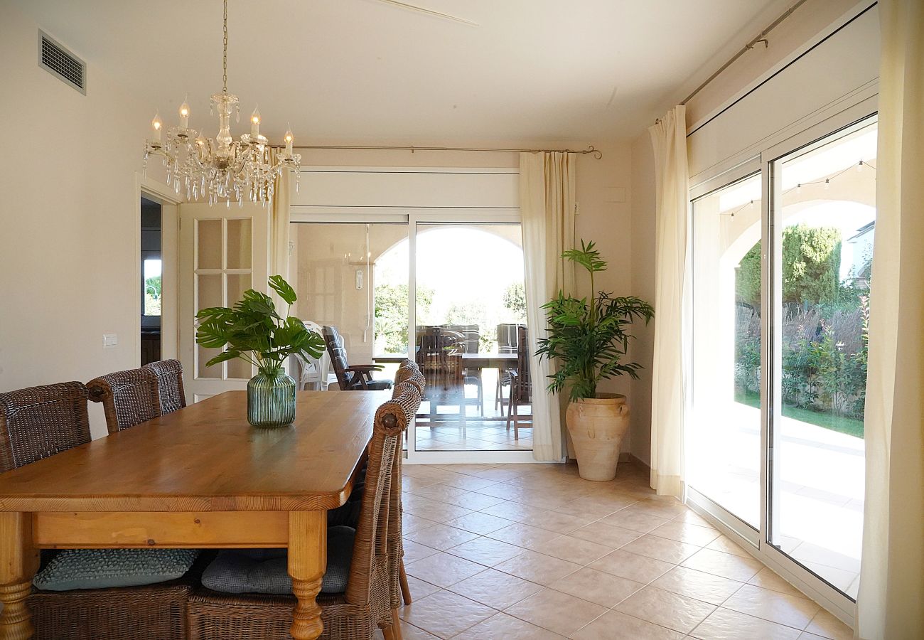 Villa in Sant Pere Pescador - Geräumige, gut gelegene Villa in Sant Pere Pescador Villa in Sant Pere Pescador - Geräumige, gut gelegene Villa in Sant Pere Pescador