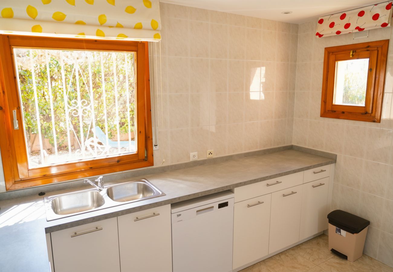 Villa in Sant Pere Pescador - Fantastische Villa in der Nähe des Sandstrandes Sant Pere Pescador