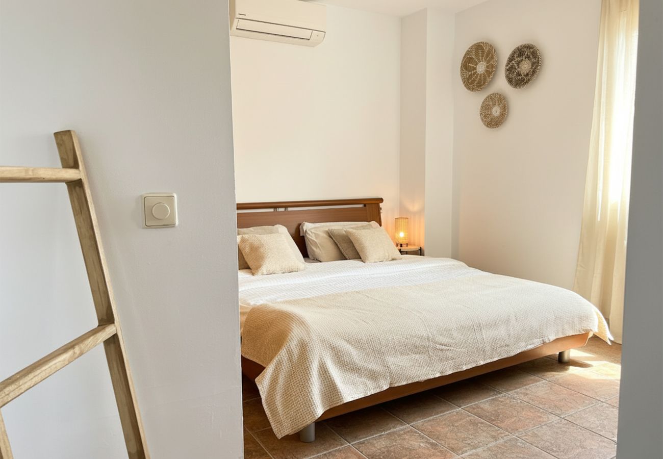 Villa in Sant Pere Pescador - Stilvolle Villa mit privatem Pool in der Bucht von Roses