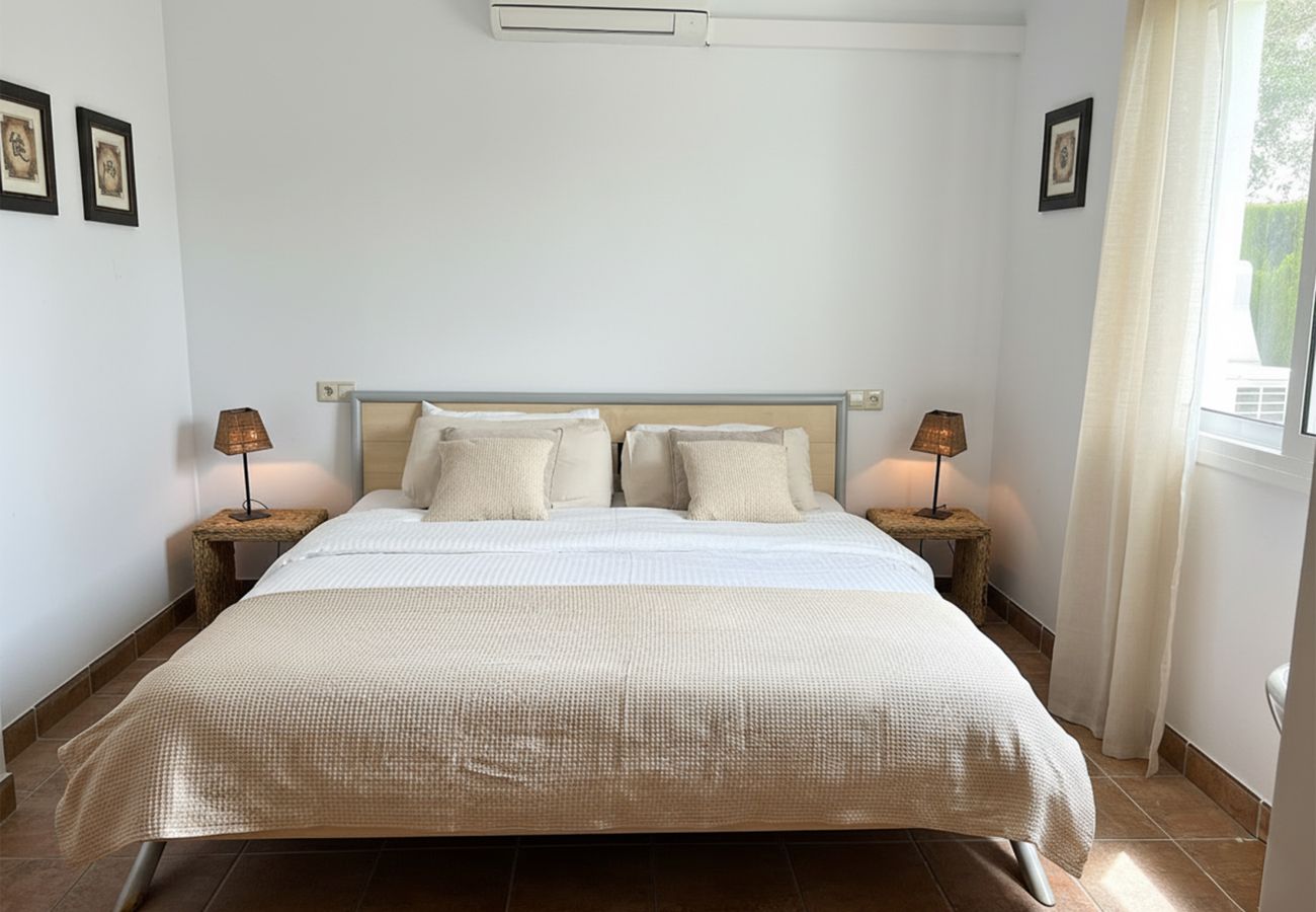 Villa in Sant Pere Pescador - Stilvolle Villa mit privatem Pool in der Bucht von Roses