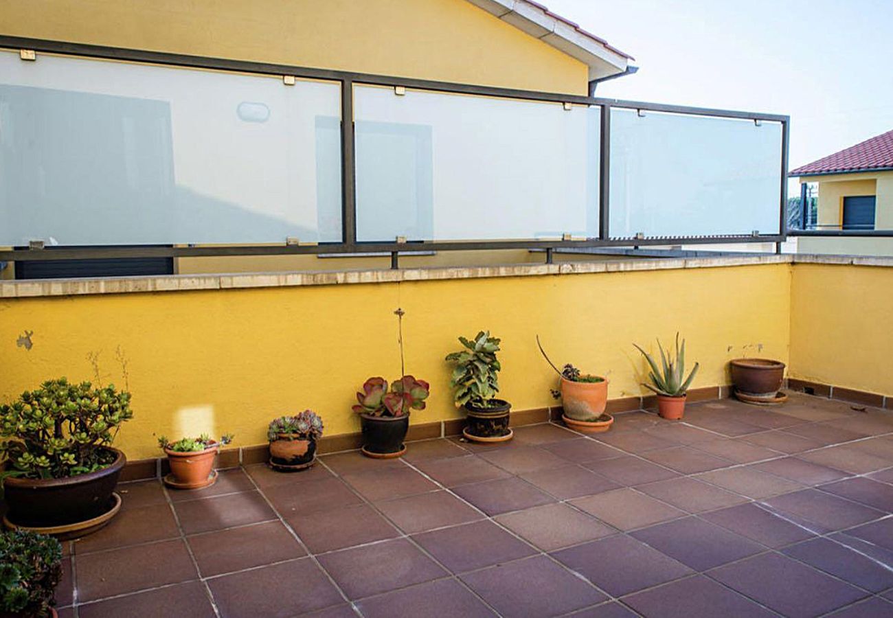 Ferienhaus in Sant Pere Pescador - Modernes Ferienhaus mit 3 Schlafzimmern und privatem Pool in Sant Pere Pescador
