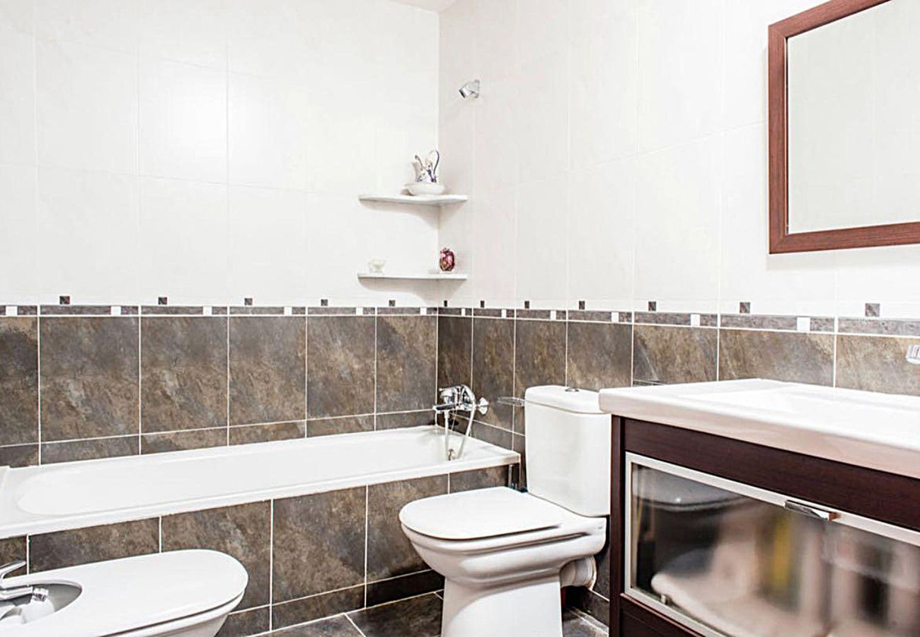 Ferienhaus in Sant Pere Pescador - Modernes Ferienhaus mit 3 Schlafzimmern und privatem Pool in Sant Pere Pescador