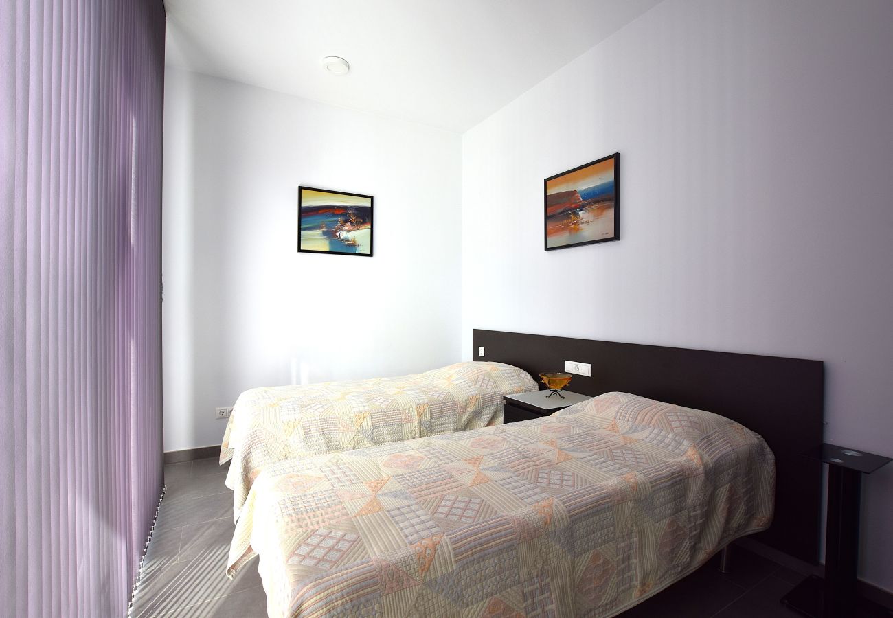 Villa in San Fulgencio - Moderne Costa Blanca Villa mit Pool und Terrasse