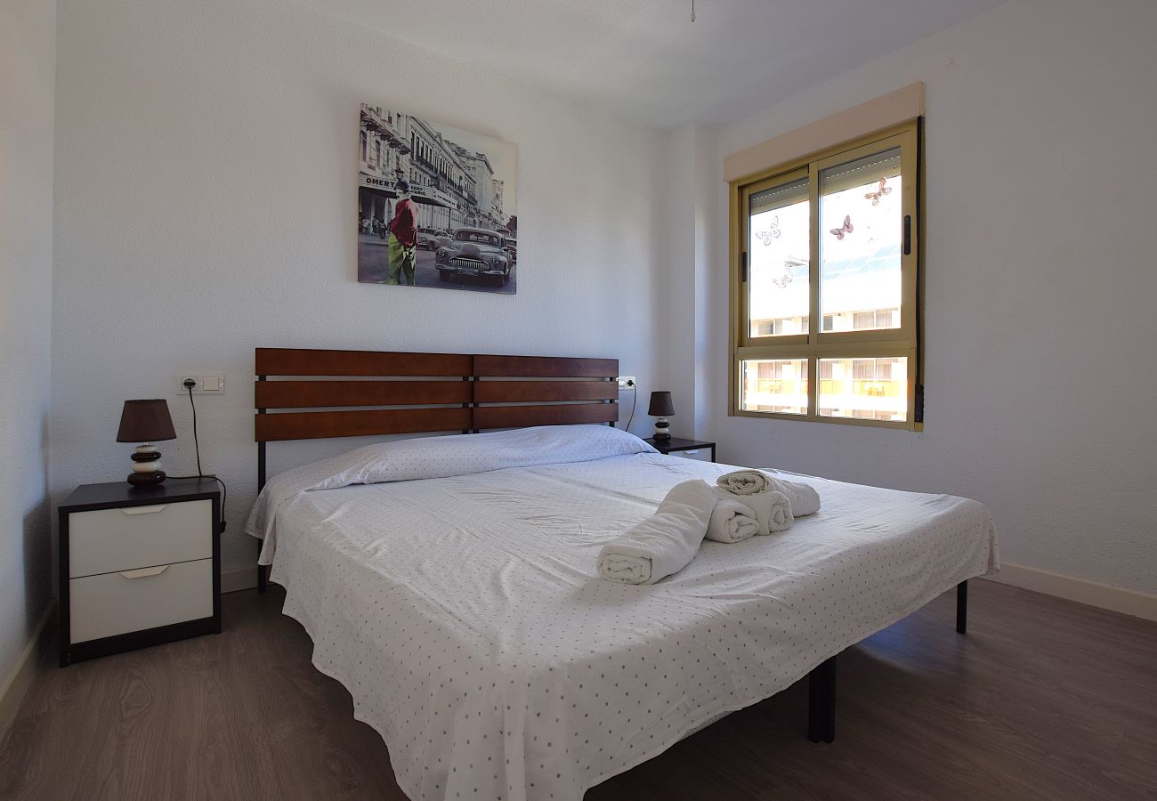 Ferienwohnung in Benidorm - Gemütliche Wohnung in Benidorm, 500 m von der Playa de Levante entfernt