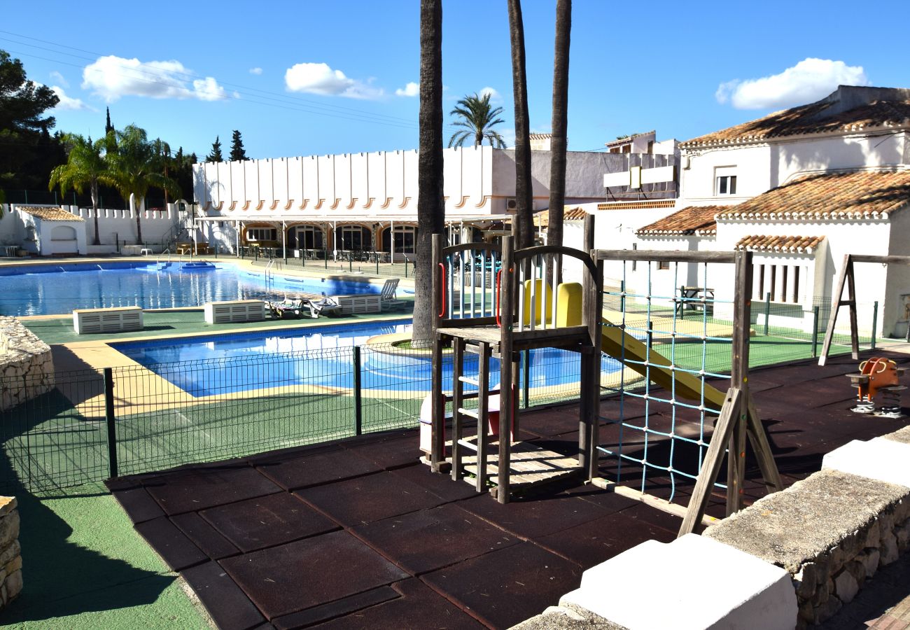 Ferienwohnung in Javea - Apartment in Jávea mit Pool, in Strandnähe