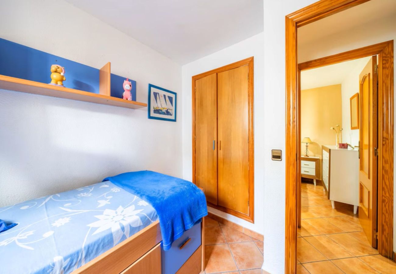 Ferienwohnung in Javea - Erdgeschosswohnung mit Pool in Jávea, familienfreundliche Ferienwohnung an der Costa Blanca