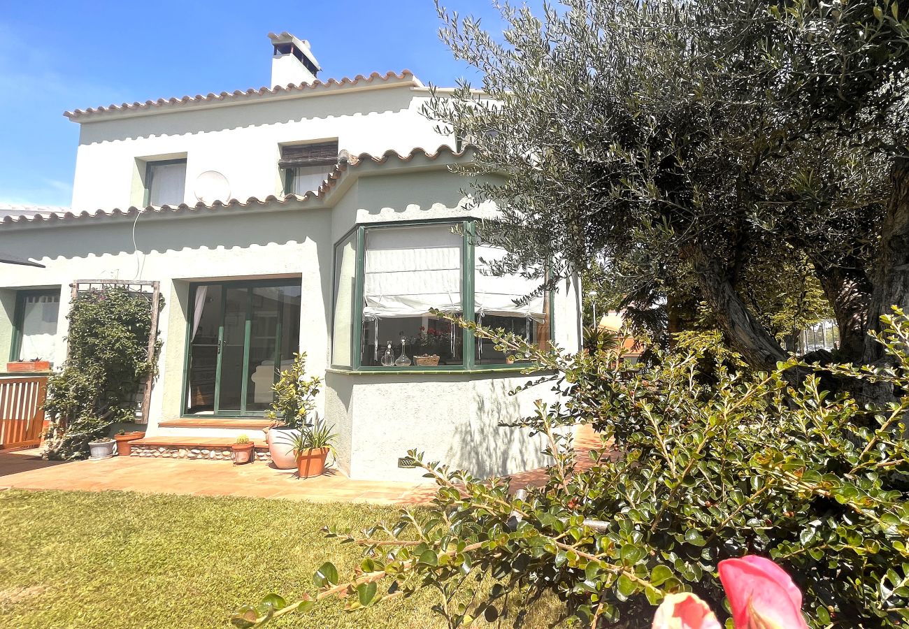 Villa in Sant Pere Pescador - Ferienhaus mit privatem Pool, Sant Pere Pescador