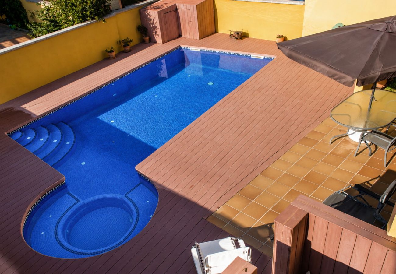 Casa en Sant Pere Pescador - Moderna casa de vacaciones de 3 dormitorios con piscina privada en Sant Pere Pescado