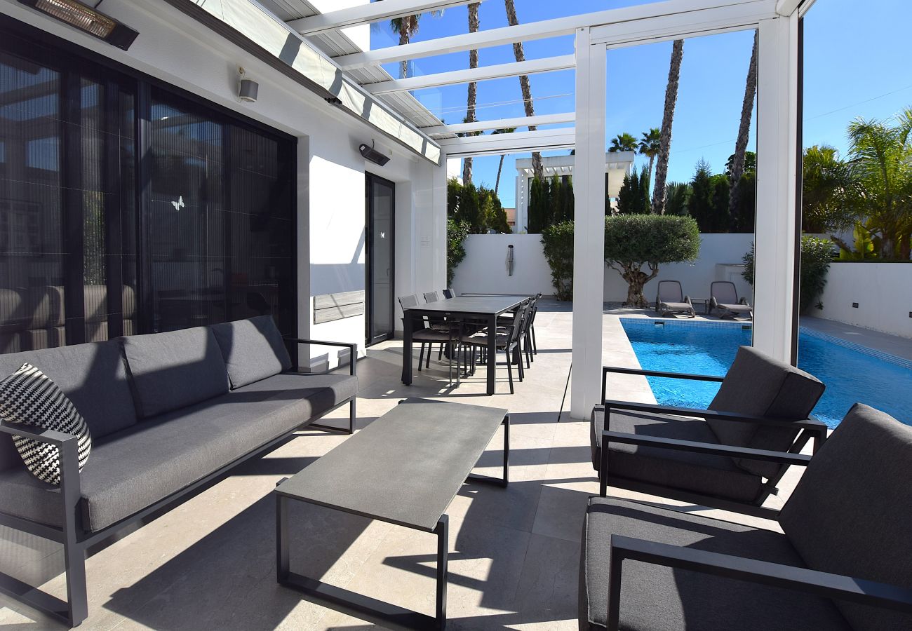 Villa en San Fulgencio - Modern Costa Blanca villa with pool and sunny terrace