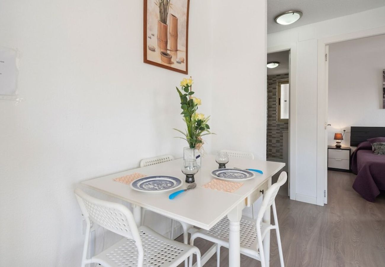 Apartamento en Benidorm - Acogedor apartamento en Benidorm a 500 m de la Playa de Levante