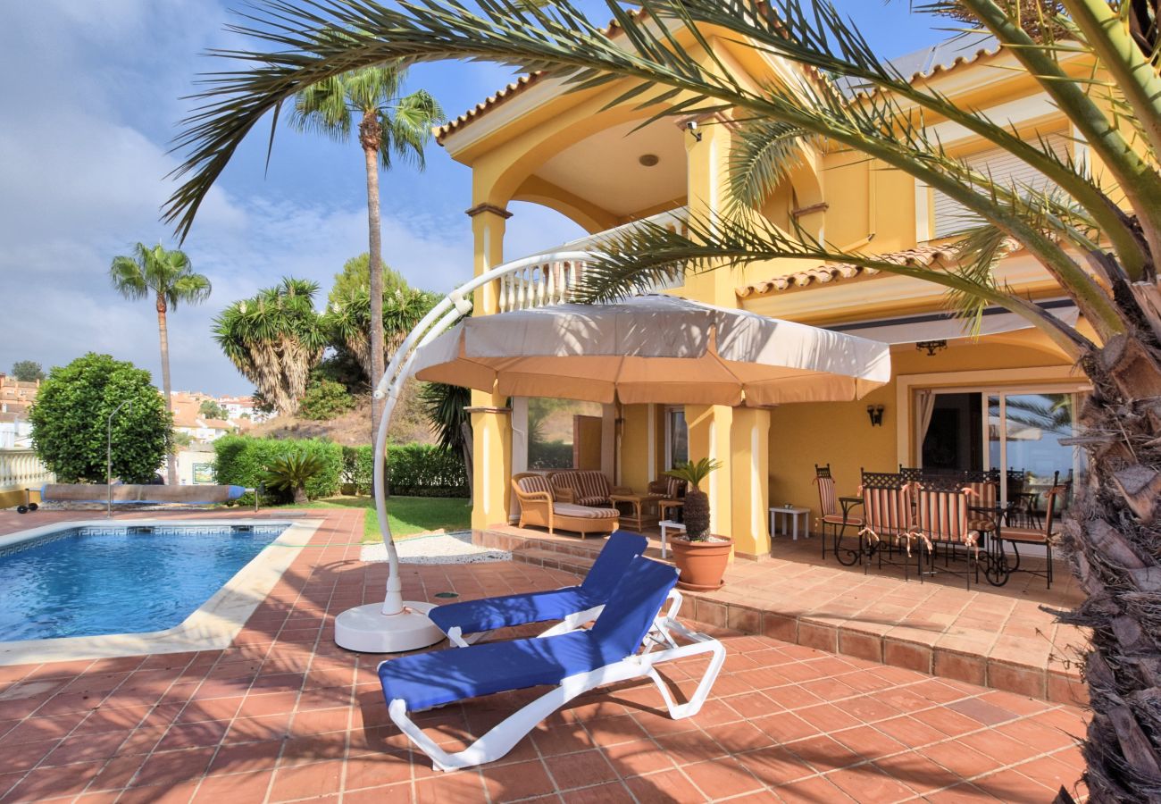 Villa à Mijas - Charmante villa avec piscine privée à Mijas Costa 