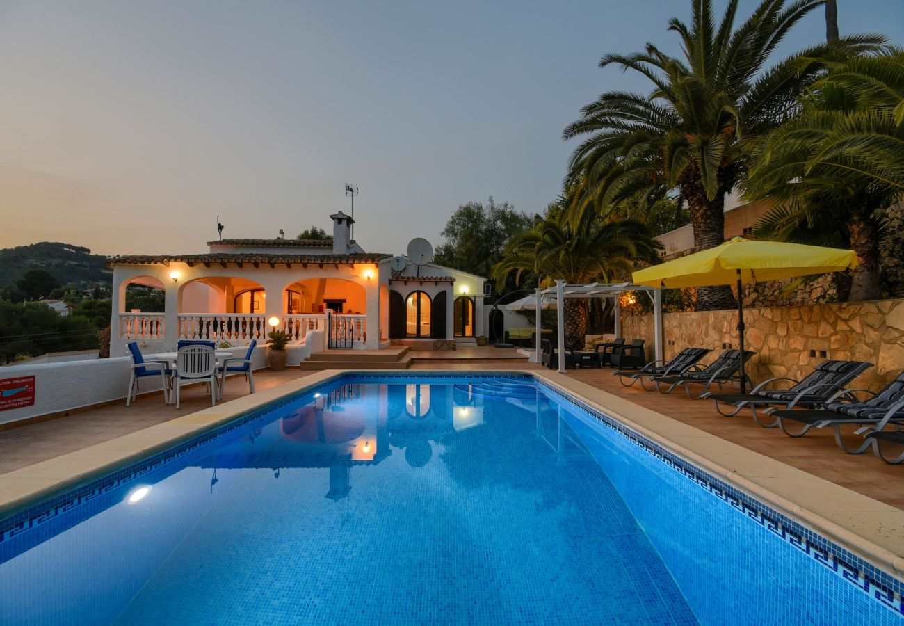 Villa à Benissa - Belle villa près de la mer et du terrain de golf
