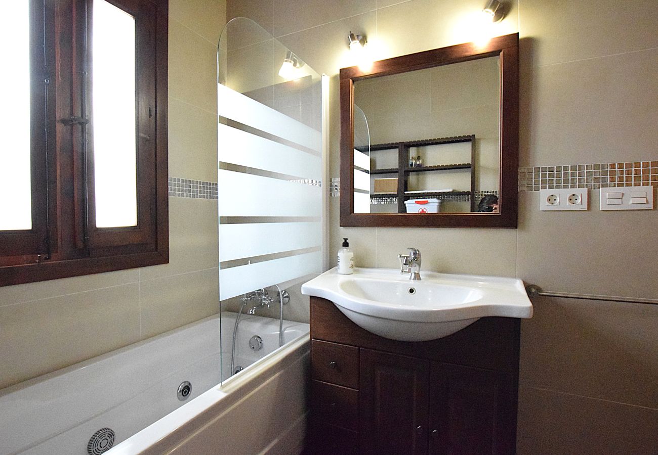 Villa à Riogordo - Belle villa andalouse avec piscine privée et vue imprenable