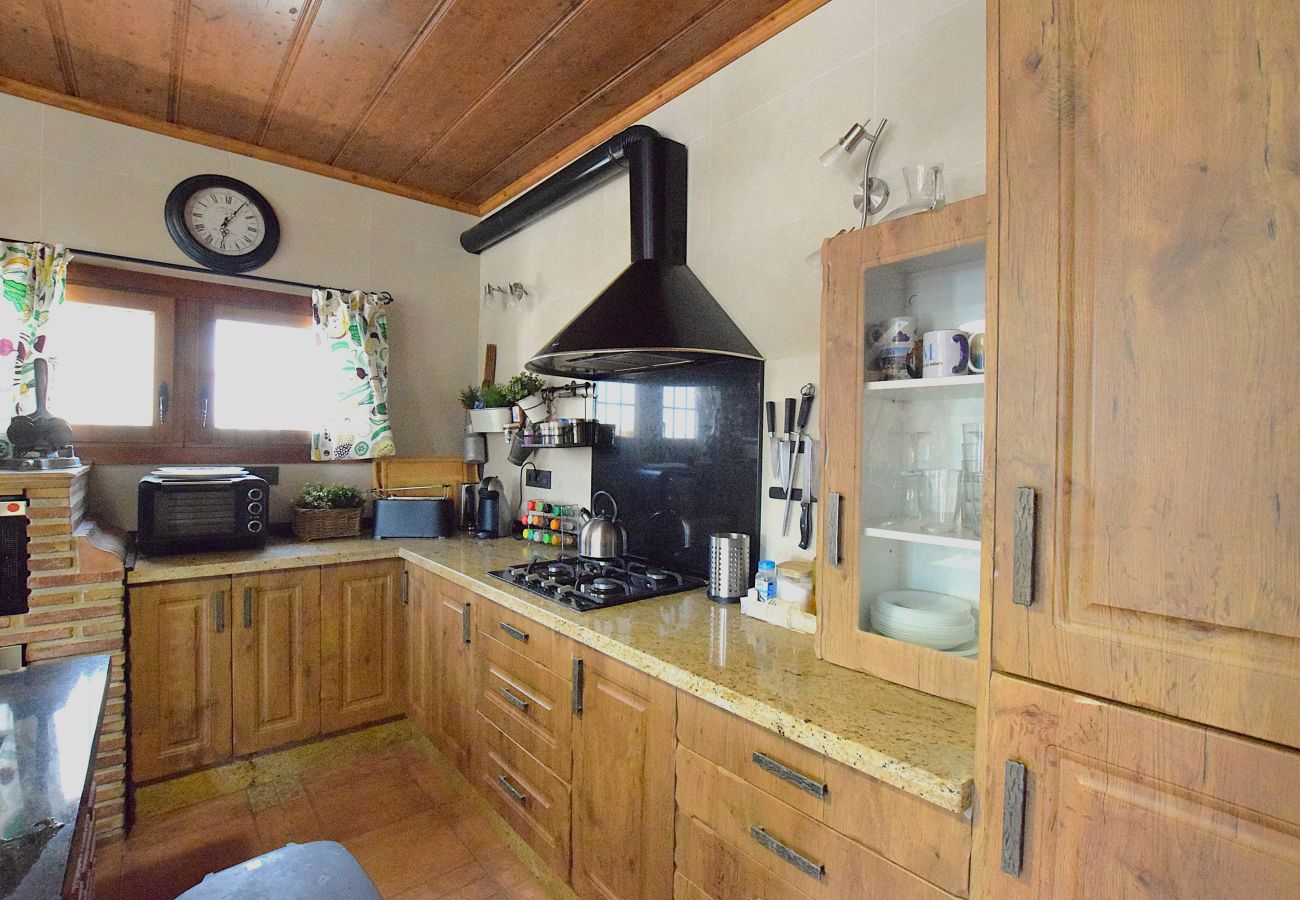 Villa à Riogordo - Belle villa andalouse avec piscine privée et vue imprenable