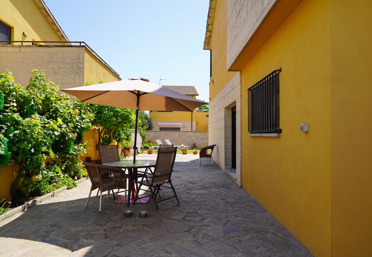 Maison à Sant Pere Pescador - Maison de vacances confortable à proximité de la plage