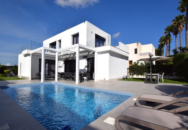 Villa à San Fulgencio - Villa contemporaine sur la Costa Blanca avec piscine privée
