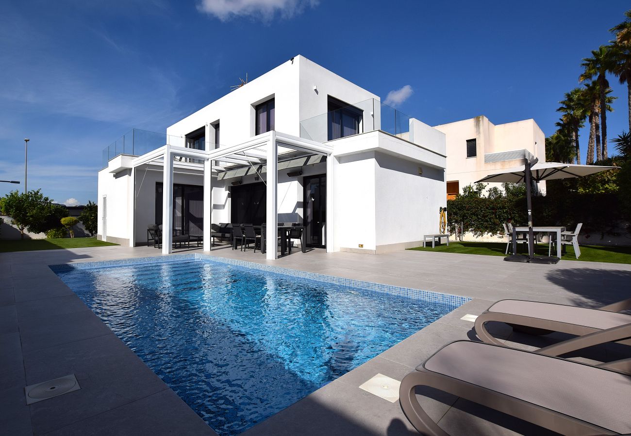 Villa à San Fulgencio - Villa contemporaine sur la Costa Blanca avec piscine privée