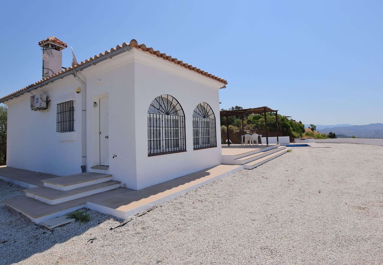 Villa à Almogía - Casita à la campagne avec piscine, près de Málaga