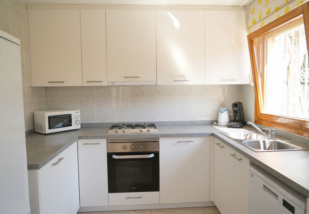 Villa in Sant Pere Pescador - Schitterende villa bij zandstrand van Sant Pere Pescador