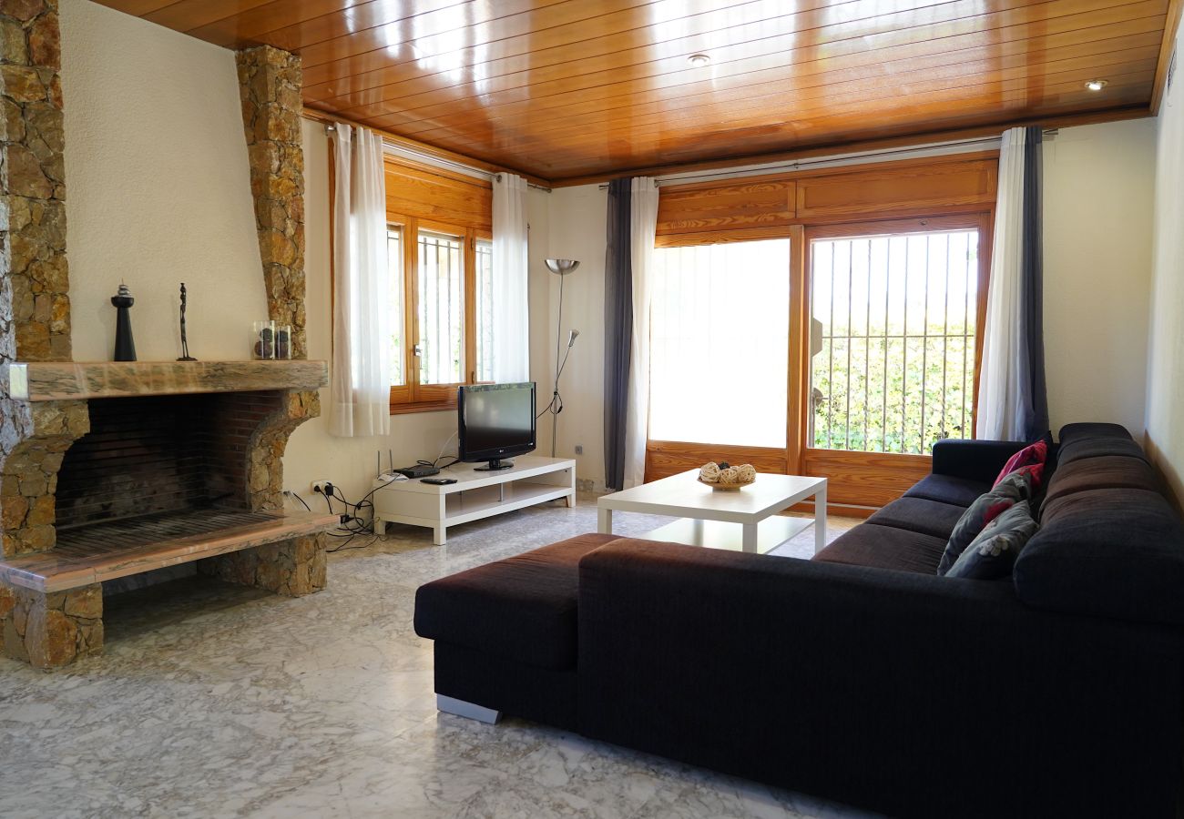 Villa in Sant Pere Pescador - Ruime villa met privézwembad vlak bij het strand aan de Costa Brava