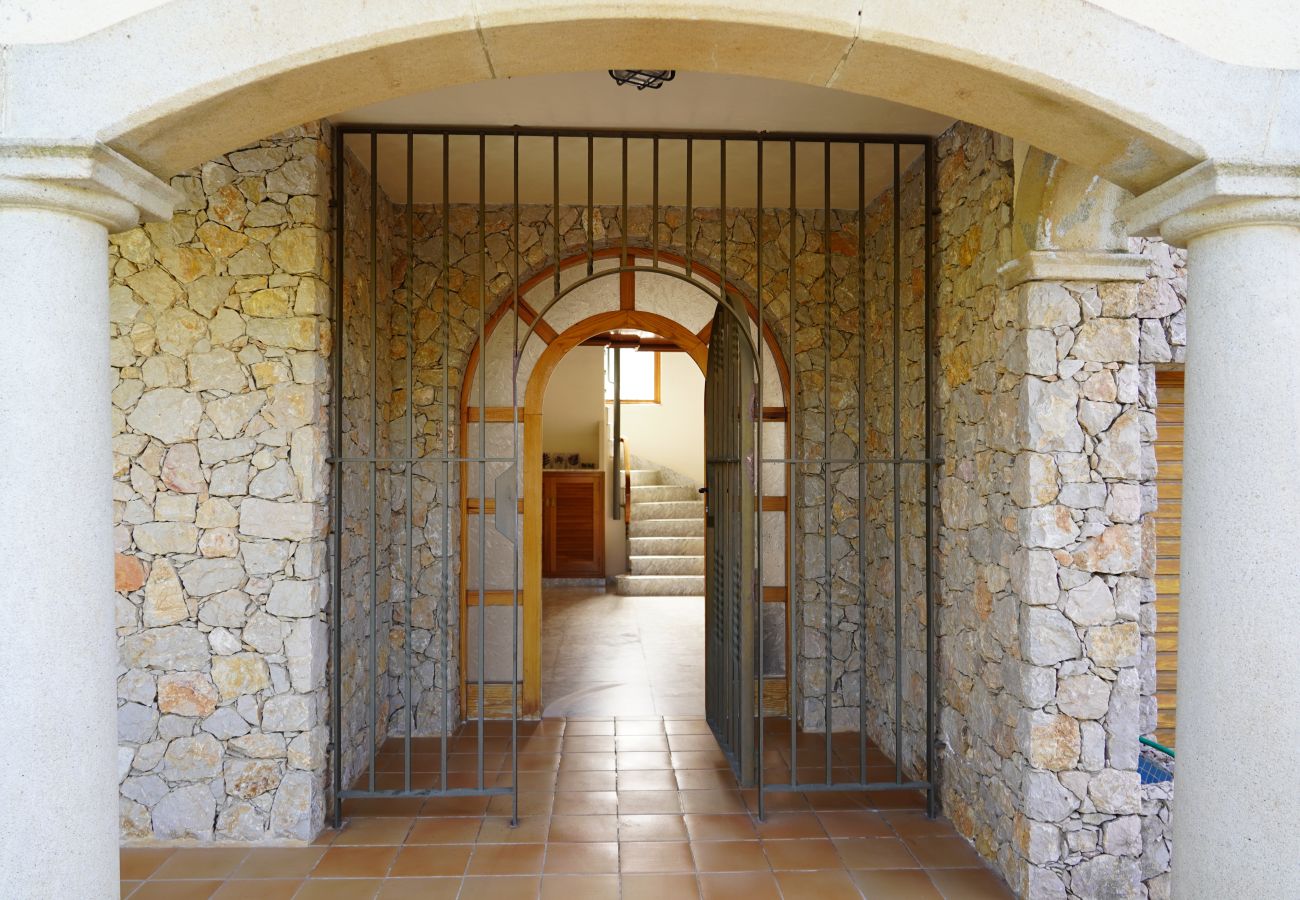 Villa in Sant Pere Pescador - Ruime villa met privézwembad vlak bij het strand aan de Costa Brava