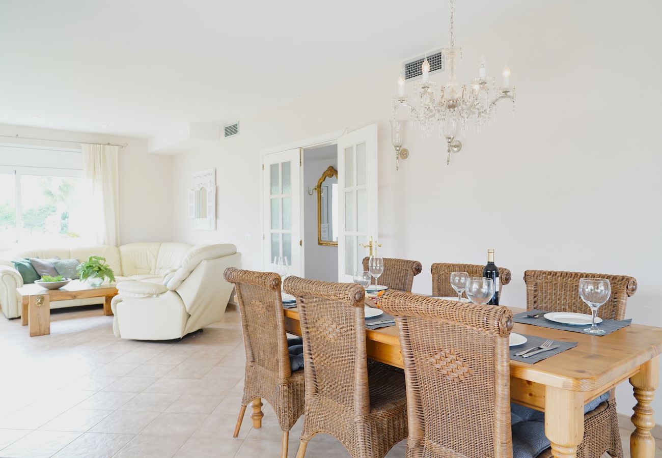 Villa in Sant Pere Pescador - Spacious good located villa in Sant Pere Pescador