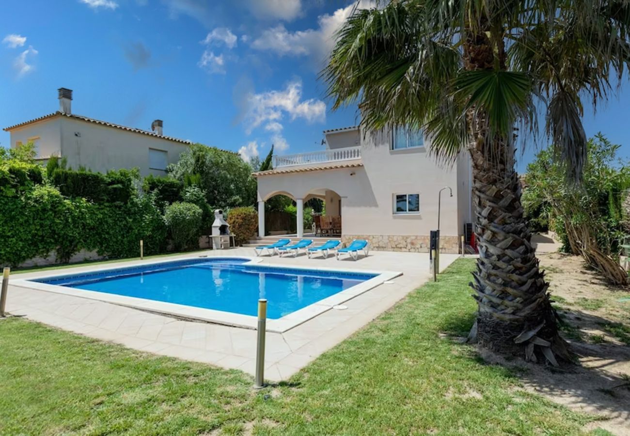 Villa in Sant Pere Pescador - Spacious good located villa in Sant Pere Pescador
