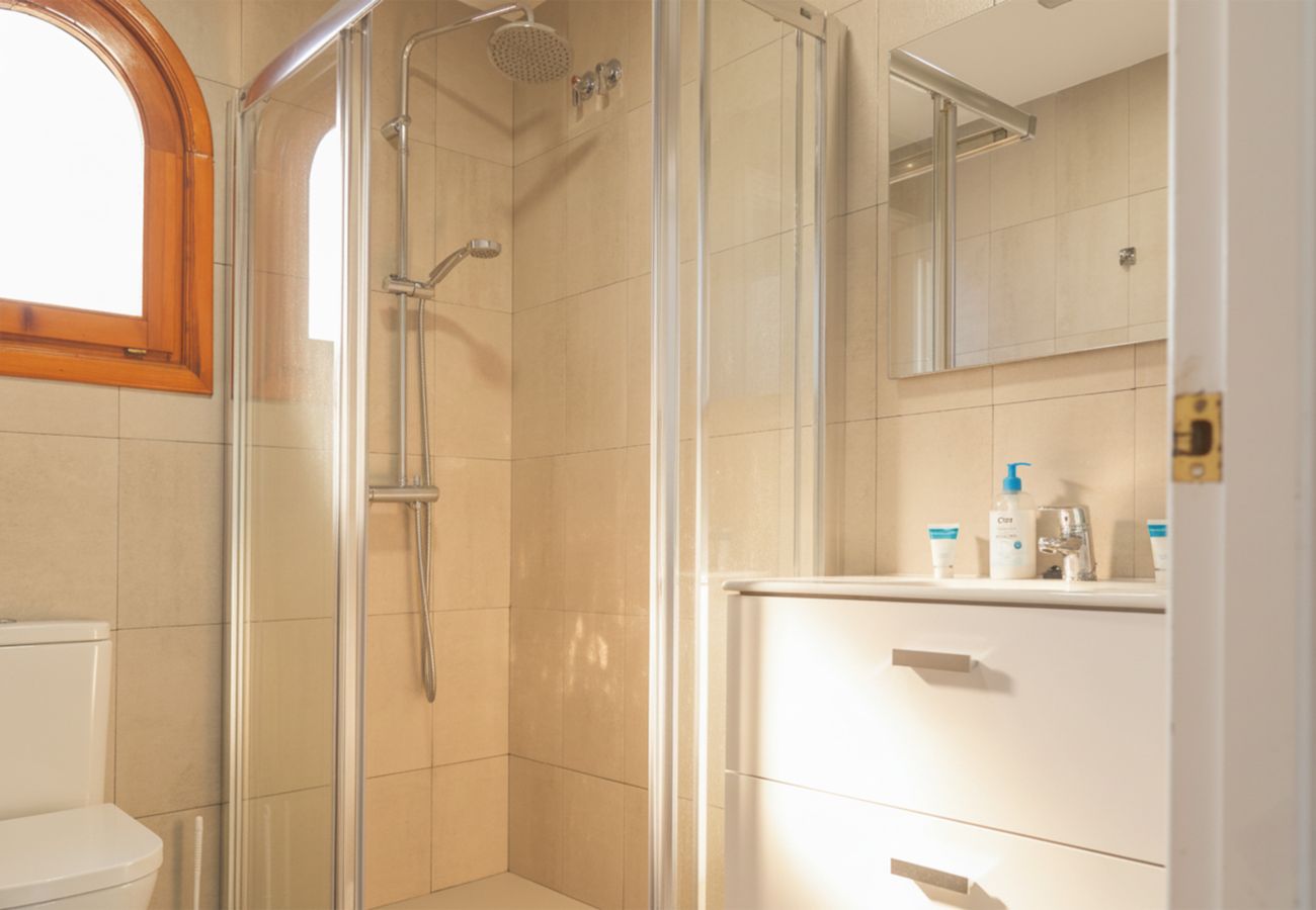 Villa in Sant Pere Pescador - Superb villa near sandy beach Sant Pere Pescador