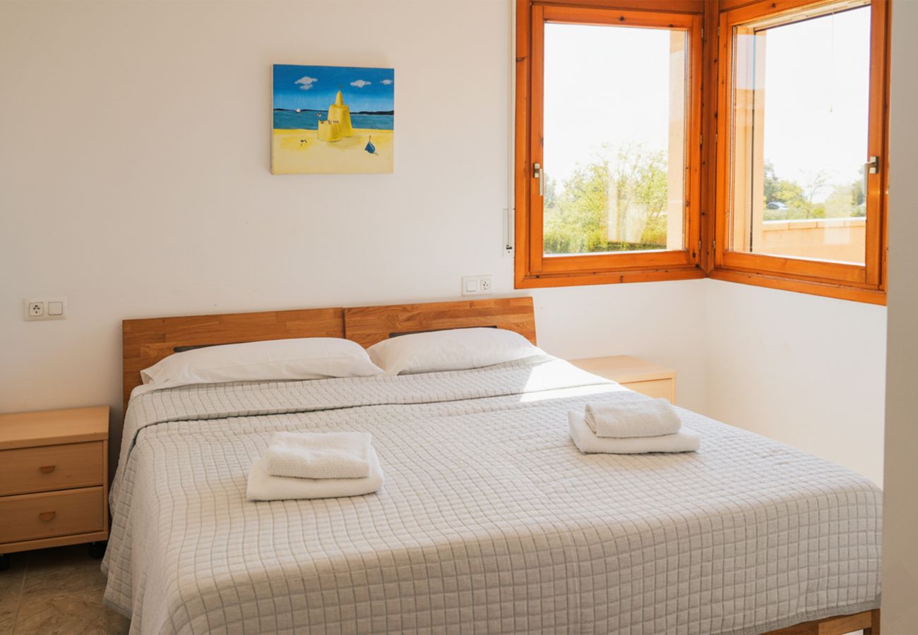 Villa in Sant Pere Pescador - Superb villa near sandy beach Sant Pere Pescador