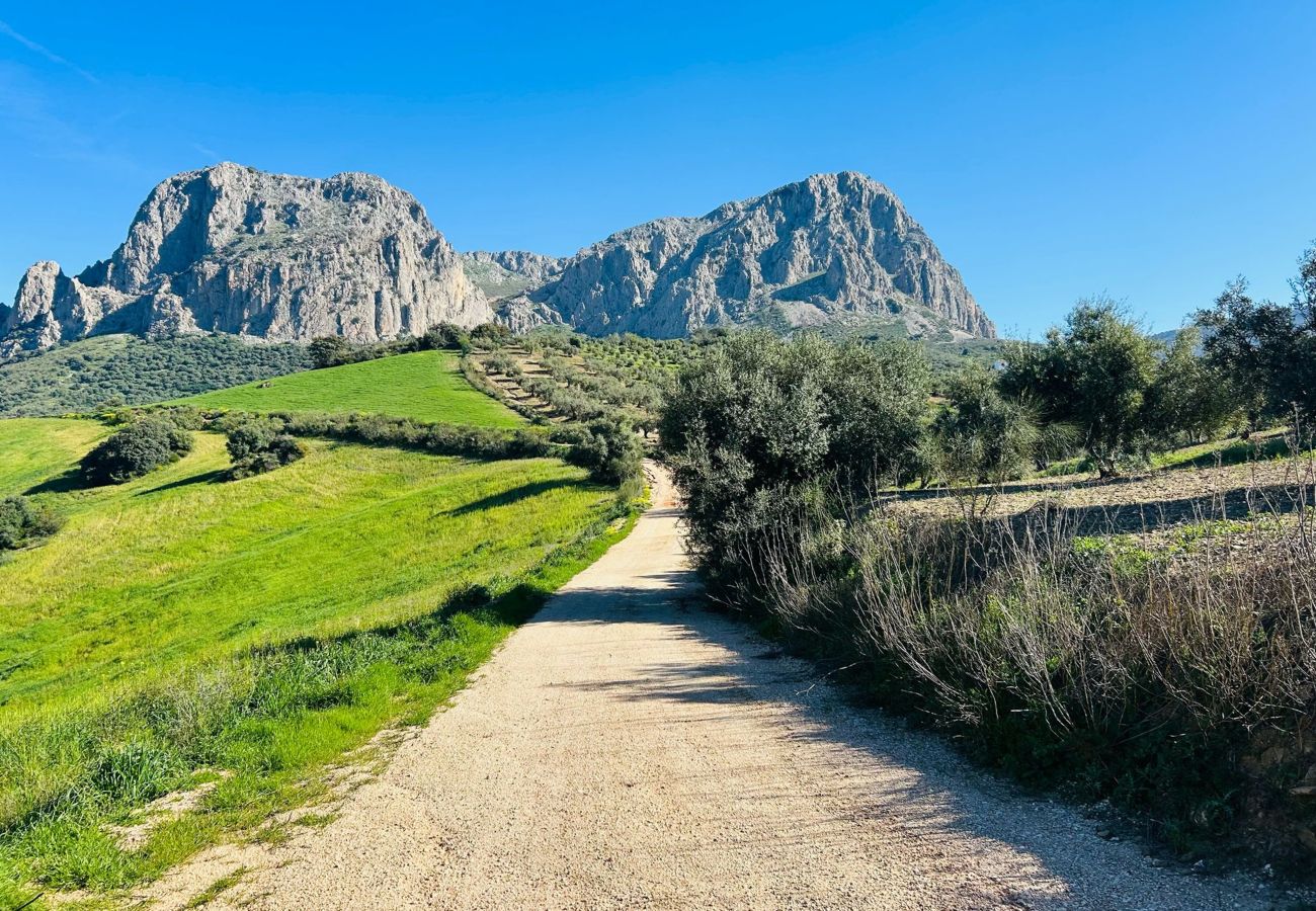 Villa in Riogordo - Idyllic Andalusian villa with private pool & stunning views