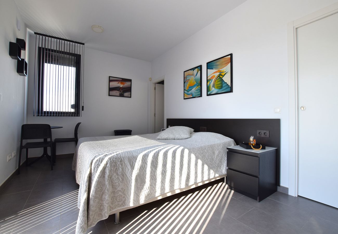 Villa in San Fulgencio - Villa Levante, Modern Costa Blanca villa with pool and sunny terrace